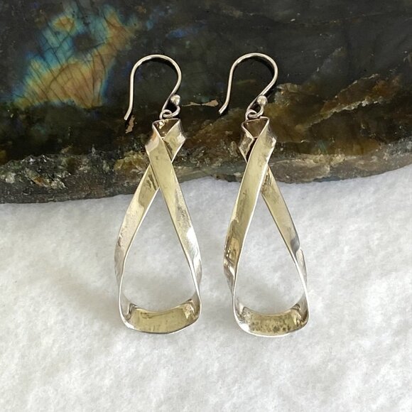 Sterling Silver 925 Mexico HOB 2.36" Modernist Twisted Elongated Hoop Earrings - Picture 3 of 16
